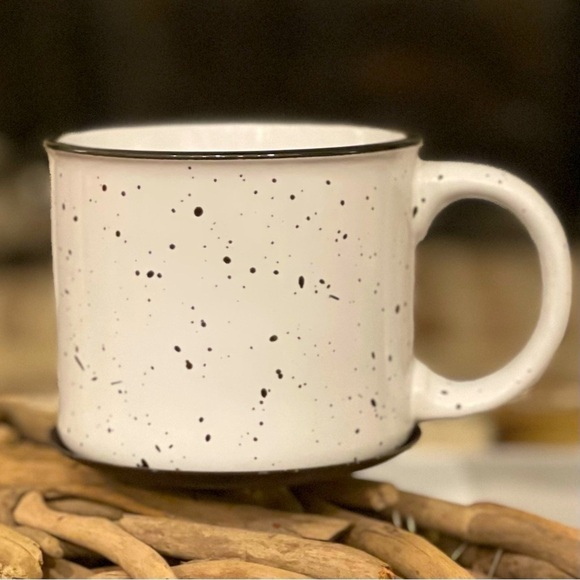 ADORABLE “Let’s Make S’mores & Cuddle” White & Black Speckled Campfire Mug - Picture 2 of 3
